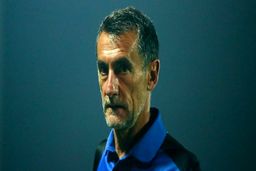 مربی ایتالیایی استقلال امشب از ایران می رود