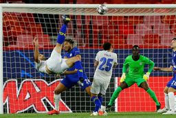 کنایه جهانبخش به طارمی پس از گل استثنایی مهدی طارمی + عکس