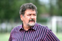 فردی از کانادا به درویش دستور داده تا باقری در پرسپولیس نباشد 