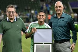 یک برزیلی جانشین مانژوکیچ مقابل پرسپولیس