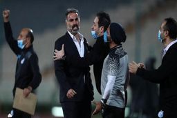 تذکر جالب فکری به استقلالی‌ها در رختکن: سر و صدا نکنید!