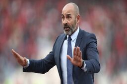 خمز:پرسپولیس، سپاهان و استقلال نامزدهای قهرمانی هستند
