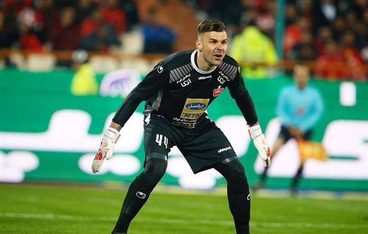 پرسپولیس به دنبال تمدید قرارداد با رادو

