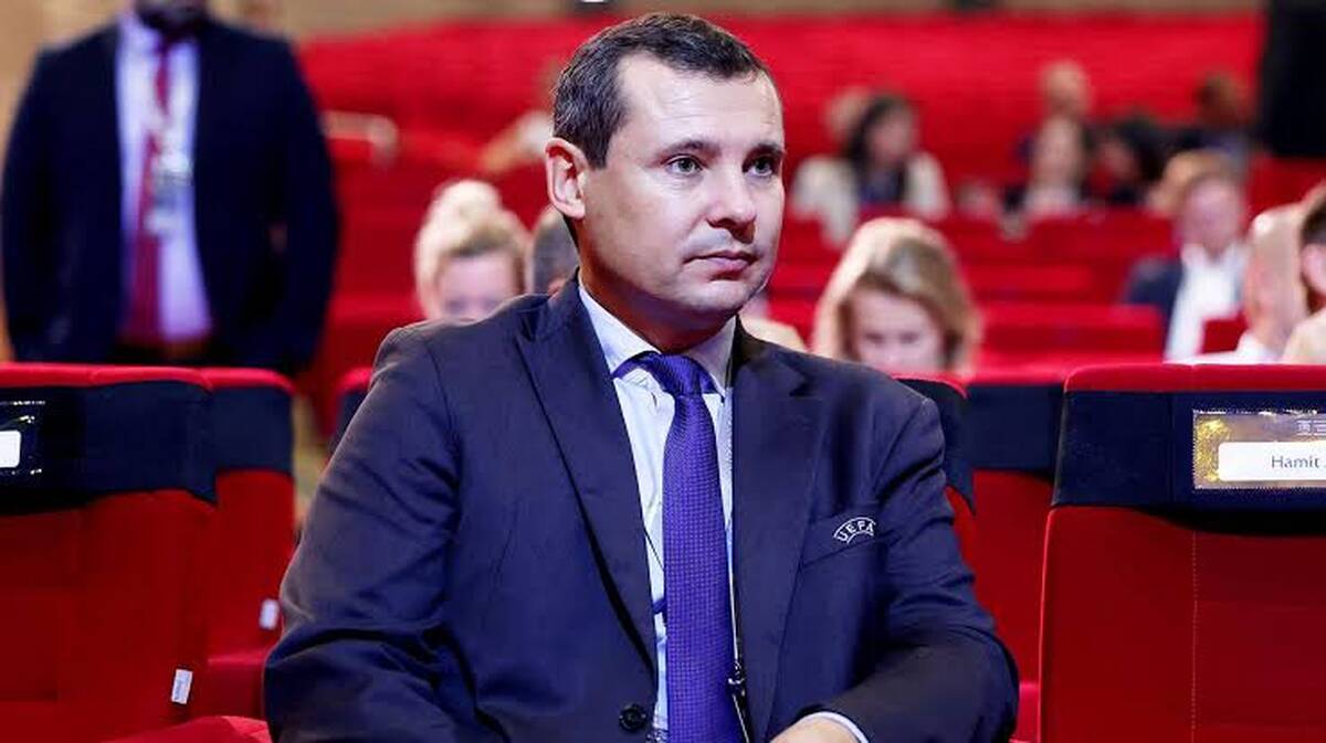 هزینه مخالفت با اینفانتینو؛ مدیر ارشد فیفا برکنار شد
