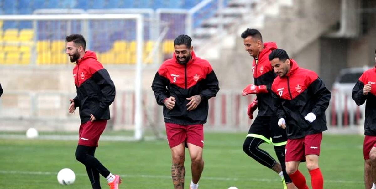 پرسپولیس به بازیکنان استراحت داد