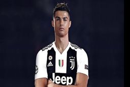 CR7: مسی، من آنجا خواهم بود! + عکس روزنامه توتو
