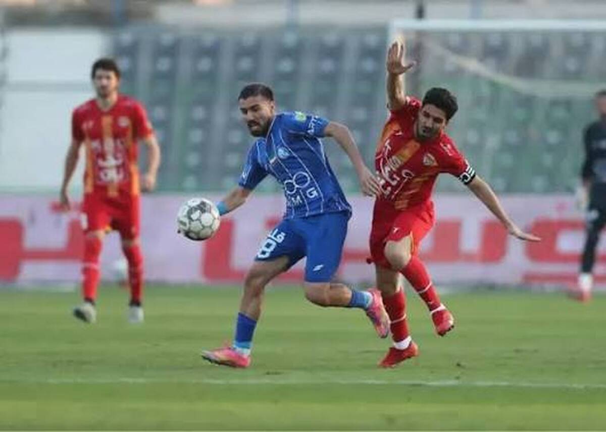 هافبک مصدوم استقلال از مانع پرید؛ 
