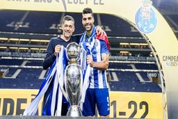 قهرمان ایتالیا به دنبال سر مربی مهدی طارمی