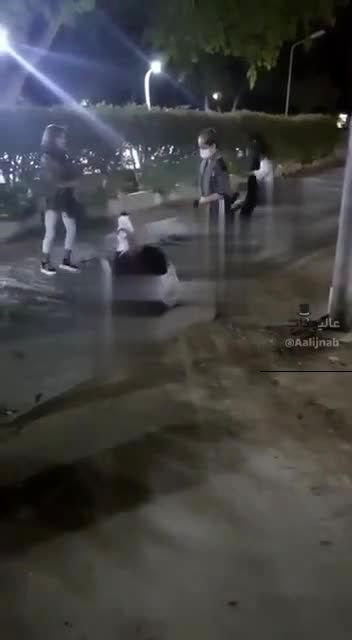 صحنه های فجیع از قمه زنی دختران و جنجال در پارک