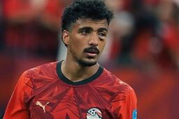 مدافع اصلی مصر آماده تقابل با ایران شد/ فقط یک ضربه مغزی بود!
