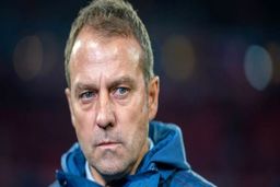 تمدید قرارداد باسرمربی بایرن مونیخ تا 2023+تصاویر