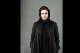 عکس لورفته بازیگر زن ملکه گدایان در مهمانی دوستانه | چهره پیر الهام کردا